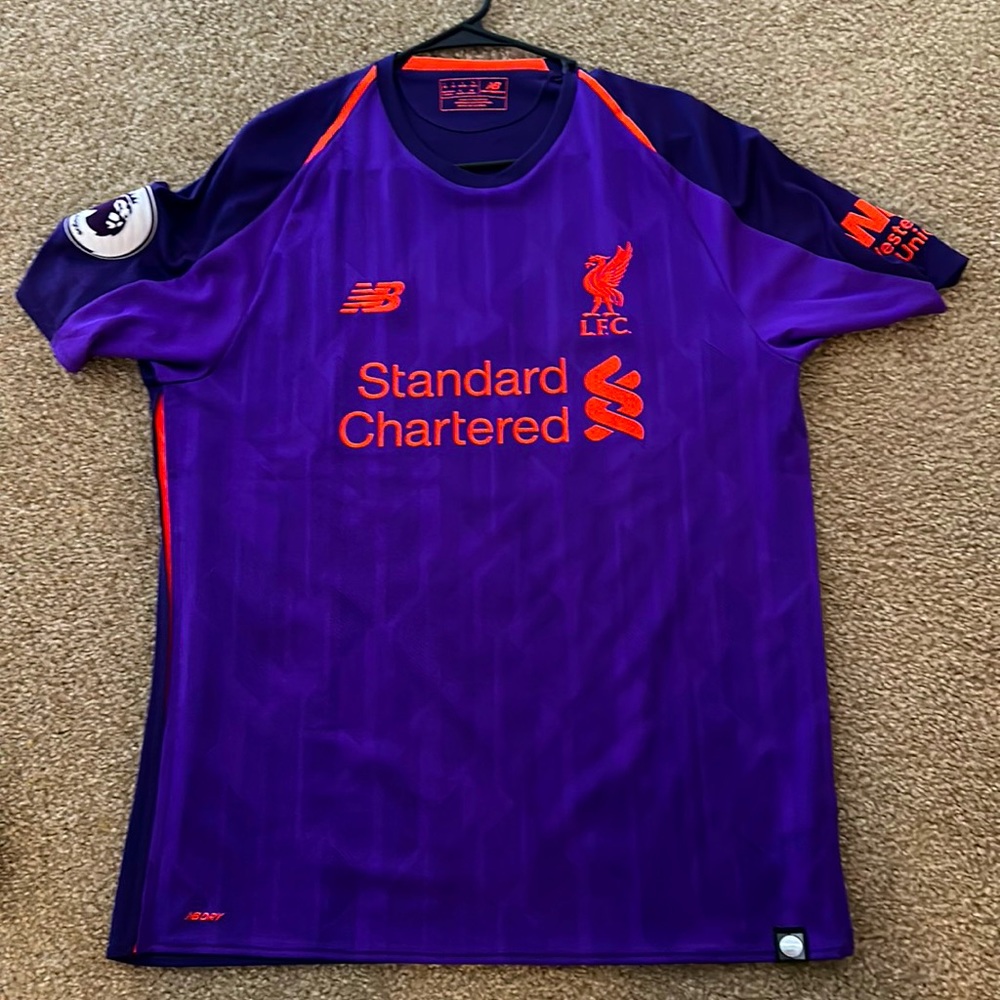 Roberto Firmino Kit 18-19 Away Kit